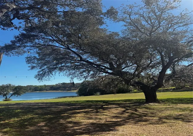 Photo 2 of Single family home for sale at 10615 Se 142nd Avenue Rd, Ocklawaha, FL 32179 | MLS# O6435070 | Listing updated on 2026-08-29