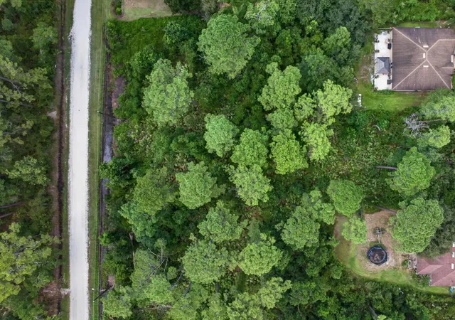 2nd image of 10th Ave, Deland, FL 32724 | MLS# O6435076