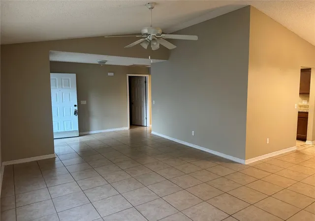 2nd image of 2537 Arborwood Dr, Valrico, FL 33596 | MLS# TB8540618