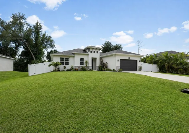 2nd image of 4033 Union Ln, North Port, FL 34288 | MLS# C7529789