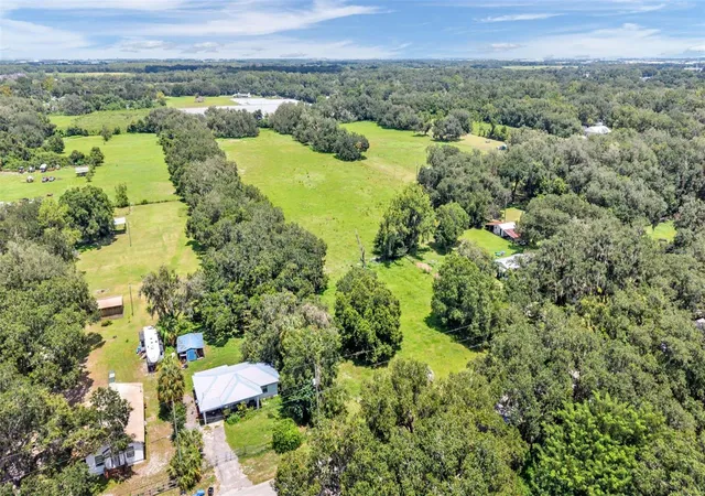 1st image of 1620 Sparkman Rd, Tampa, FL 33610 | MLS# L4964437