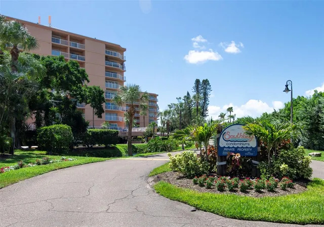 Photo 2 of Condo for sale at 7430 Sunshine Skyway Ln S #405, St Petersburg, FL 33711 | MLS# TB8540623 | Listing updated on 2026-09-02
