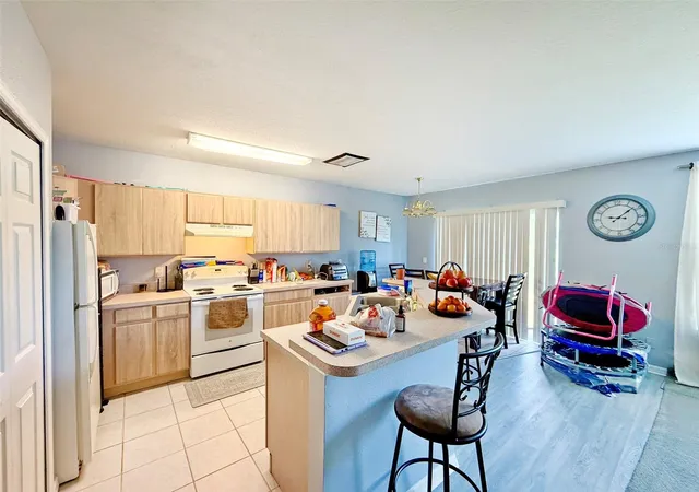Photo 2 of Townhouse for sale at 6225 Olivedale Dr, Riverview, FL 33578 | MLS# TB8540626 | Listing updated on 2026-08-21