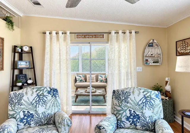 Photo 4 of Manufactured home for sale at 8304 Princess Ct, Palmetto, FL 34221 | MLS# A4703514 | Listing updated on 2026-10-07