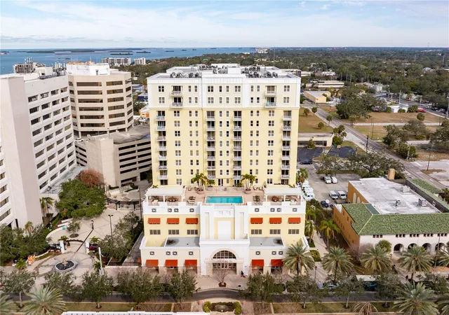 12th image of 628 Cleveland St #1314, Clearwater, FL 33755 | MLS# TB8540640