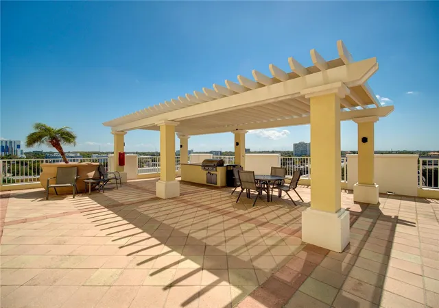 4th image of 628 Cleveland St #1314, Clearwater, FL 33755 | MLS# TB8540640
