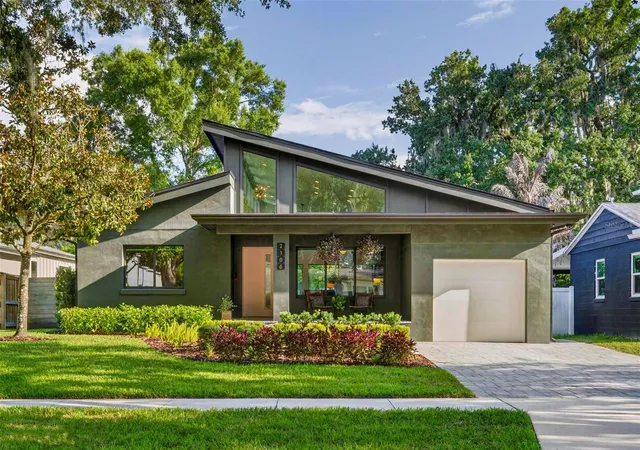 1st image of 2106 Anderson Pl, Orlando, FL 32803 | MLS# O6435097