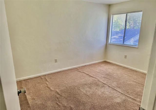 10th image of 753 Sw 2nd Ter, Gainesville, FL 32601 | MLS# GC542877
