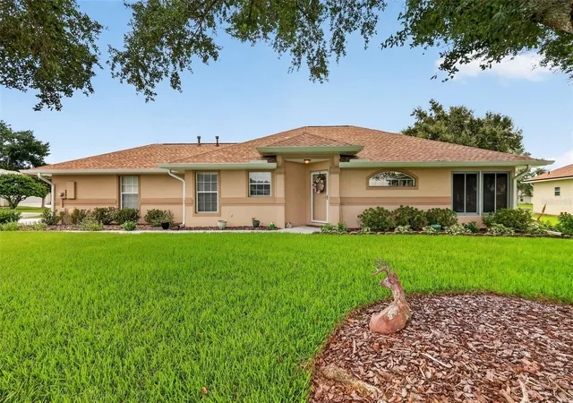 2nd image of 5704 King James Ave, Leesburg, FL 34748 | MLS# G5116687