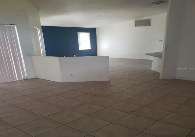 4th image of 6247 Skyview Dr, North Port, FL 34291 | MLS# O6435110