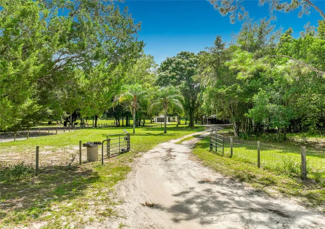4th image of 34814 William Ln, Eustis, FL 32736 | MLS# G5116690