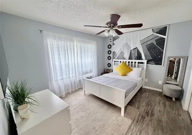 Photo 2 of Single family home for sale at 4440 Bleasdale Ave, Orlando, FL 32808 | MLS# O6435113 | Listing updated on 2026-10-29