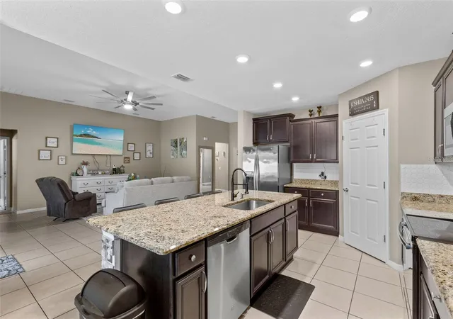 Photo 5 of Single family home for sale at 394 Blue Lake Cir, Kissimmee, FL 34758 | MLS# S5155974 | Listing updated on 2026-08-22