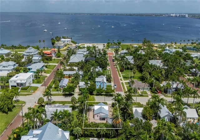 57th image of 717 W Marion Ave, Punta Gorda, FL 33950 | MLS# C7529793