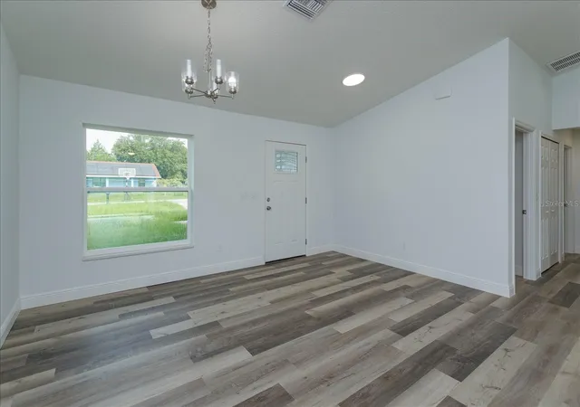 Photo 2 of Single family home for sale at 31 Pine Run Ter, Ocala, FL 34472 | MLS# O6435120 | Listing updated on 2026-09-07
