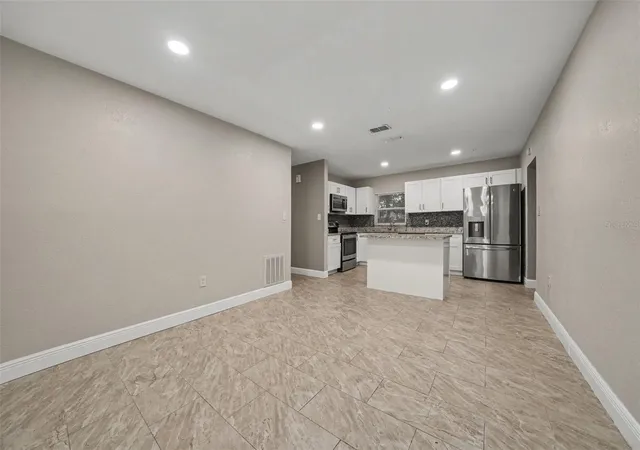 2nd image of 1339 E Jackson Ave, Mount Dora, FL 32757 | MLS# O6435132