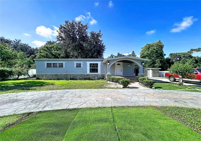 5th image of 9507 Six Mile Creek Rd, Tampa, FL 33610 | MLS# TB8540693