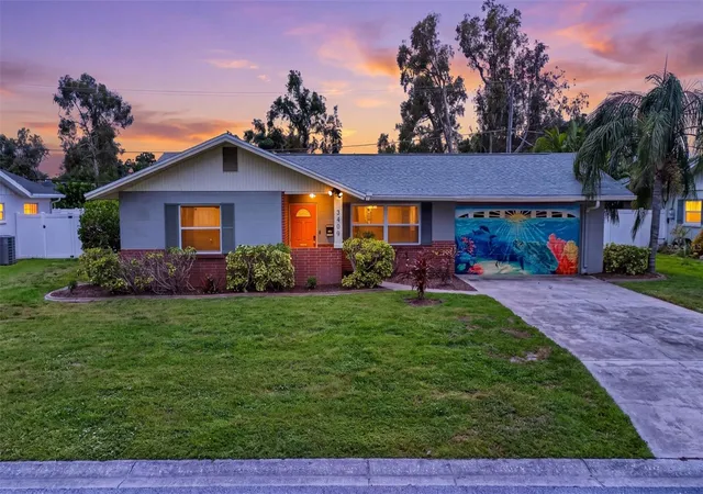 1st image of 3409 18th Avenue Dr W, Bradenton, FL 34205 | MLS# A4703526