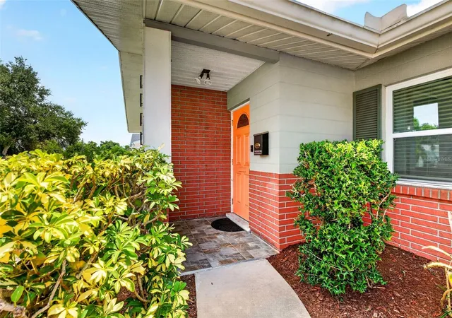 3rd image of 3409 18Th Avenue Dr W, Bradenton, FL 34205 | MLS# A4703526