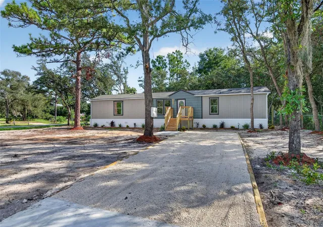 Photo 3 of Manufactured home for sale at 6645 W Erlen Ln, Homosassa, FL 34446 | MLS# TB8540702 | Listing updated on 2026-10-05