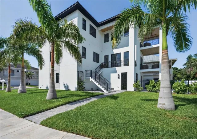 1st image of 116 Wimbledon Ct, Redington Shores, FL 33708 | MLS# L4964439