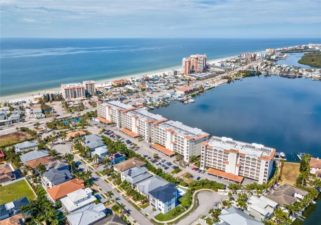 60th image of 116 Wimbledon Ct, Redington Shores, FL 33708 | MLS# L4964439