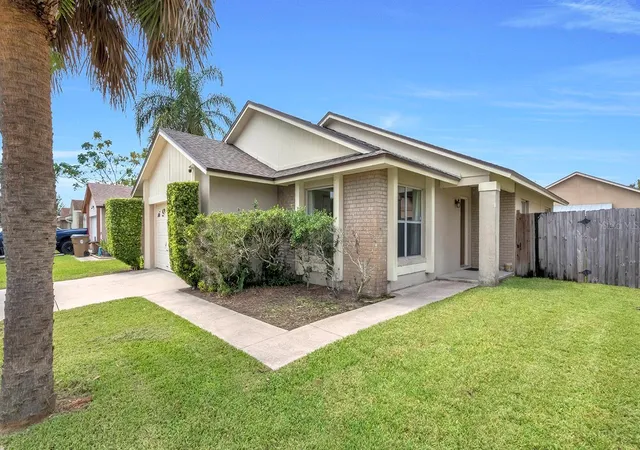 2nd image of 3266 Peace Pipe Dr, Kissimmee, FL 34746 | MLS# O6435152