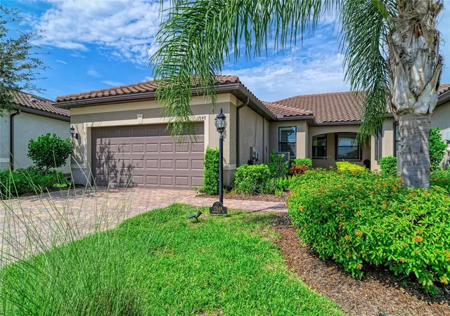 1st image of 17648 Northwood Pl, Lakewood Ranch, FL 34202 | MLS# A4703535