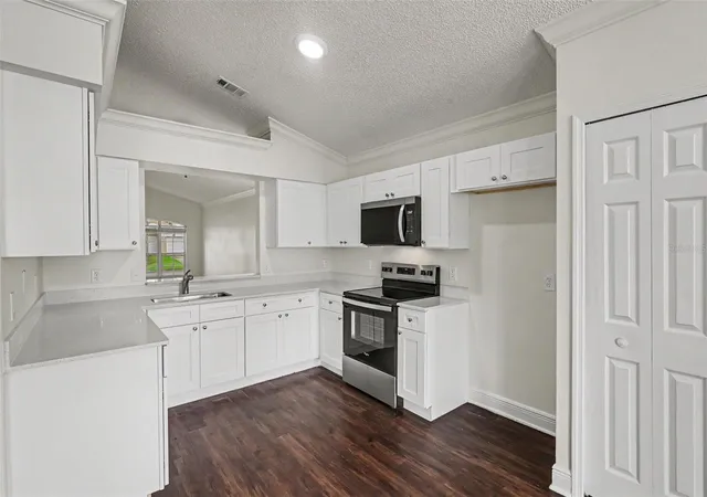 Photo 4 of Single family home for sale at 989 Little Crk Rd, Orlando, FL 32825 | MLS# O6435169 | Listing updated on 2026-09-18