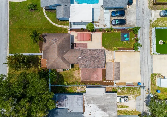 2nd image of 5119 29th Ave N, Saint Petersburg, FL 33710 | MLS# TB8540725