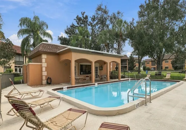 Photo 3 of Condo for sale at 6450 Shoreline Dr #9306, Saint Petersburg, FL 33708 | MLS# TB8540726 | Listing updated on 2026-10-15