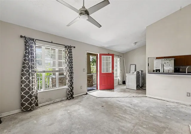 Photo 4 of Sale Pending at 2603 W Henry Ave, Tampa, FL 33614 | MLS# TB8540737 | Listing updated on 2026-09-29