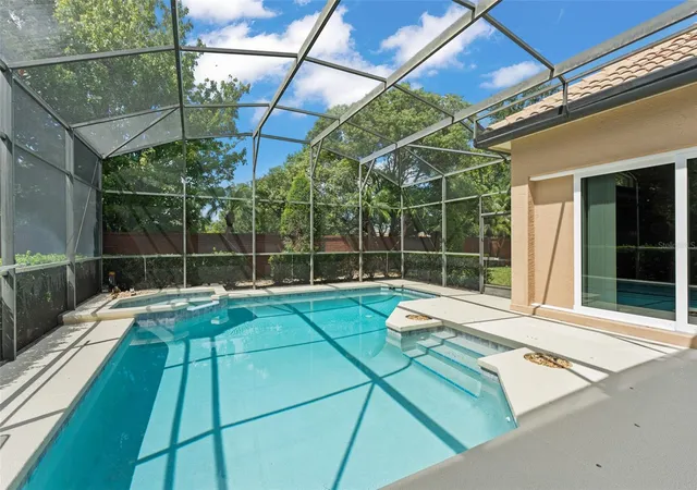 Photo 4 of Single family home for sale at 5119 Keeneland Cir, Orlando, FL 32819 | MLS# O6435179 | Listing updated on 2026-09-25