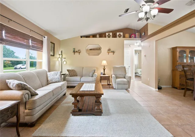4th image of 5464 Sw 100Th Loop, Ocala, FL 34476 | MLS# OM730752
