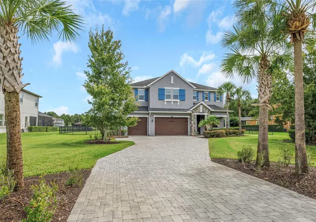 Photo 3 of Single family home for sale at 17807 Howsmoor Pl, Lutz, FL 33559 | MLS# TB8540739 | Listing updated on 2026-10-09