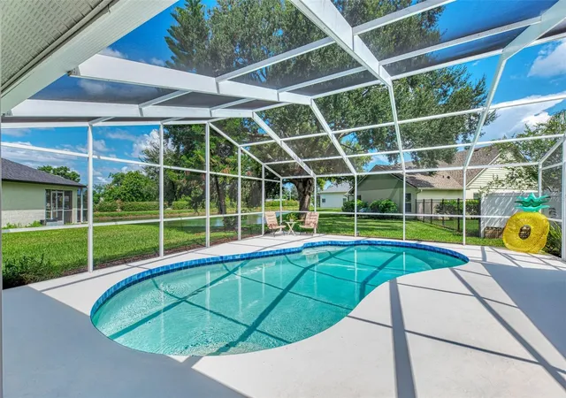Photo 2 of Single family home for sale at 3911 77th Pl E, Sarasota, FL 34243 | MLS# A4703540 | Listing updated on 2026-08-30