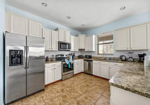 2nd image of 1468 Moon Valley Dr, Davenport, FL 33896 | MLS# TB8540744