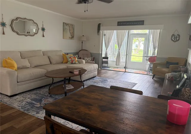 3rd image of 6002 Amberly Ave, ORLANDO, FL 32822