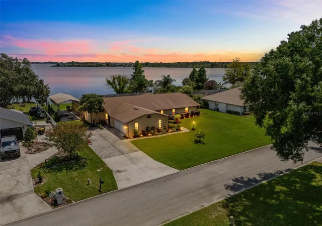 52nd image of 926 Van Dr, Auburndale, FL 33823 | MLS# L4964443