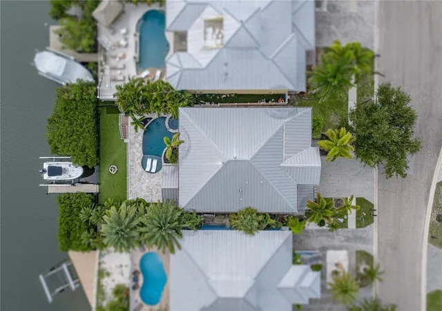 3rd image of 6411 Grenada Island Ave, Apollo Beach, FL 33572 | MLS# TB8540751