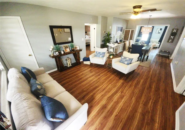 5th image of 1337 Lee Ct, Leesburg, FL 34748 | MLS# W7888762