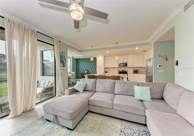 3rd image of 18114 Gawthrop Dr #103, Bradenton, FL 34211 | MLS# A4703545