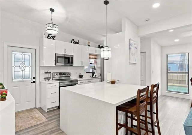 5th image of 21512 Edgewater Dr, Port Charlotte, FL 33952 | MLS# TB8540754