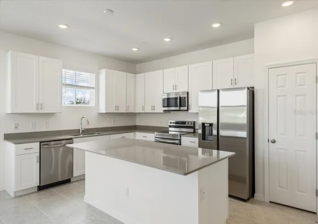 2nd image of 1552 Silver Lining Wy, Apopka, FL 32703 | MLS# O6435194