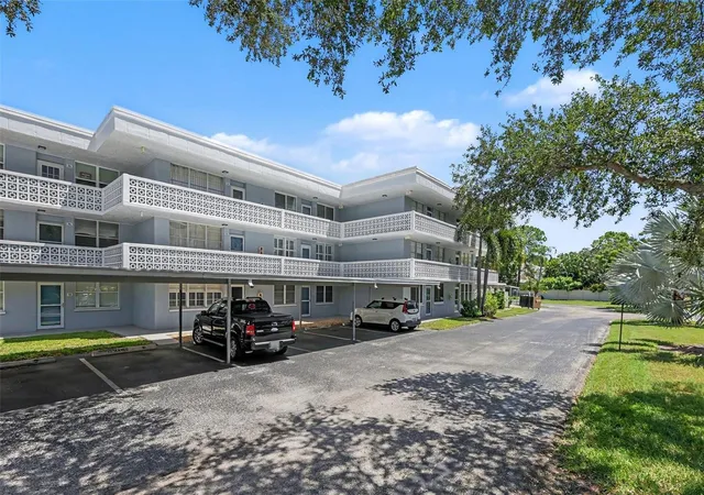 Photo 34 of Condo for sale at 4720 Locust St Ne #206, Saint Petersburg, FL 33703 | MLS# TB8540755 | Listing updated on 2026-09-04