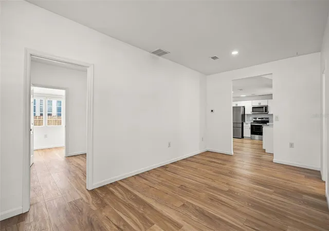 3rd image of 814 Minnesota Ave, Saint Cloud, FL 34769 | MLS# O6435195