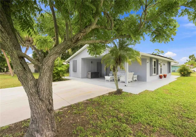 Photo 1 of Single family home for sale at 21298 Midway Blvd, Port Charlotte, FL 33952 | MLS# D6148486 | Listing updated on 2026-09-02