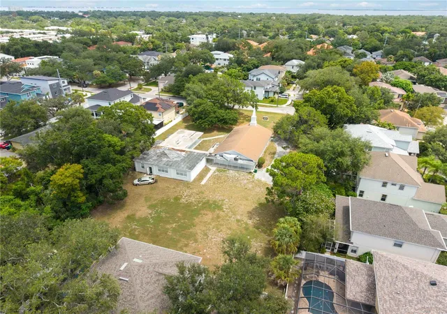14th image of 5905 S 6th St, Tampa, FL 33611 | MLS# S5155983