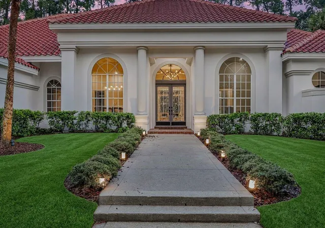Photo 3 of Single family home for sale at 2056 Alaqua Dr, Longwood, FL 32779 | MLS# O6435200 | Listing updated on 2026-09-14