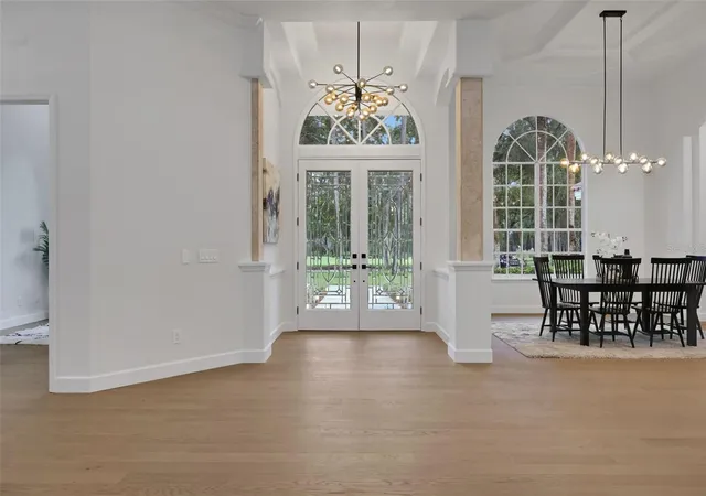 Photo 3 of Single family home for sale at 2056 Alaqua Dr, Longwood, FL 32779 | MLS# O6435200 | Listing updated on 2026-09-14